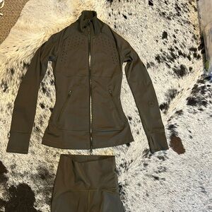 Army green Stella McCartney set: jacket/leggings